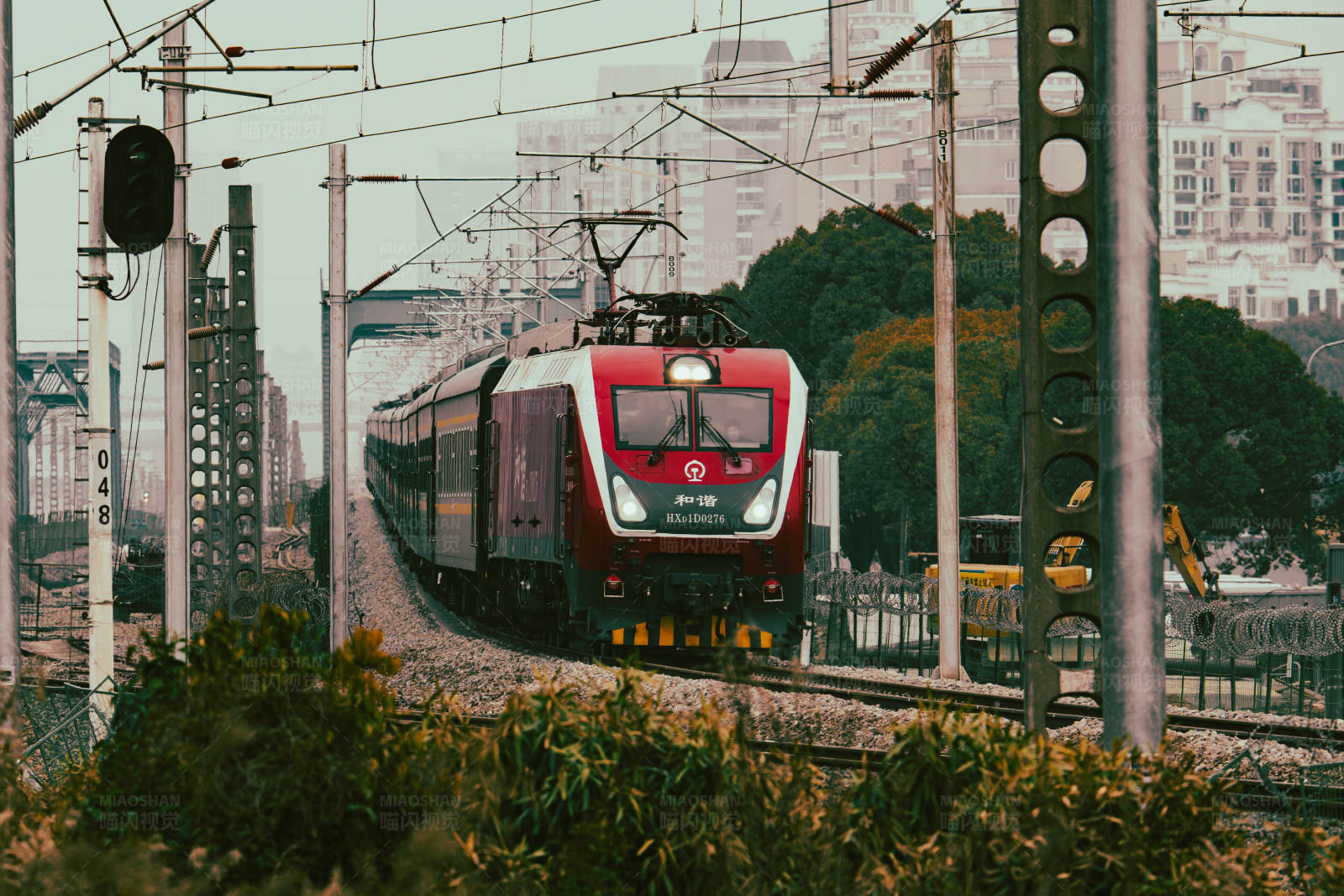 城市鐵路 紅色列車