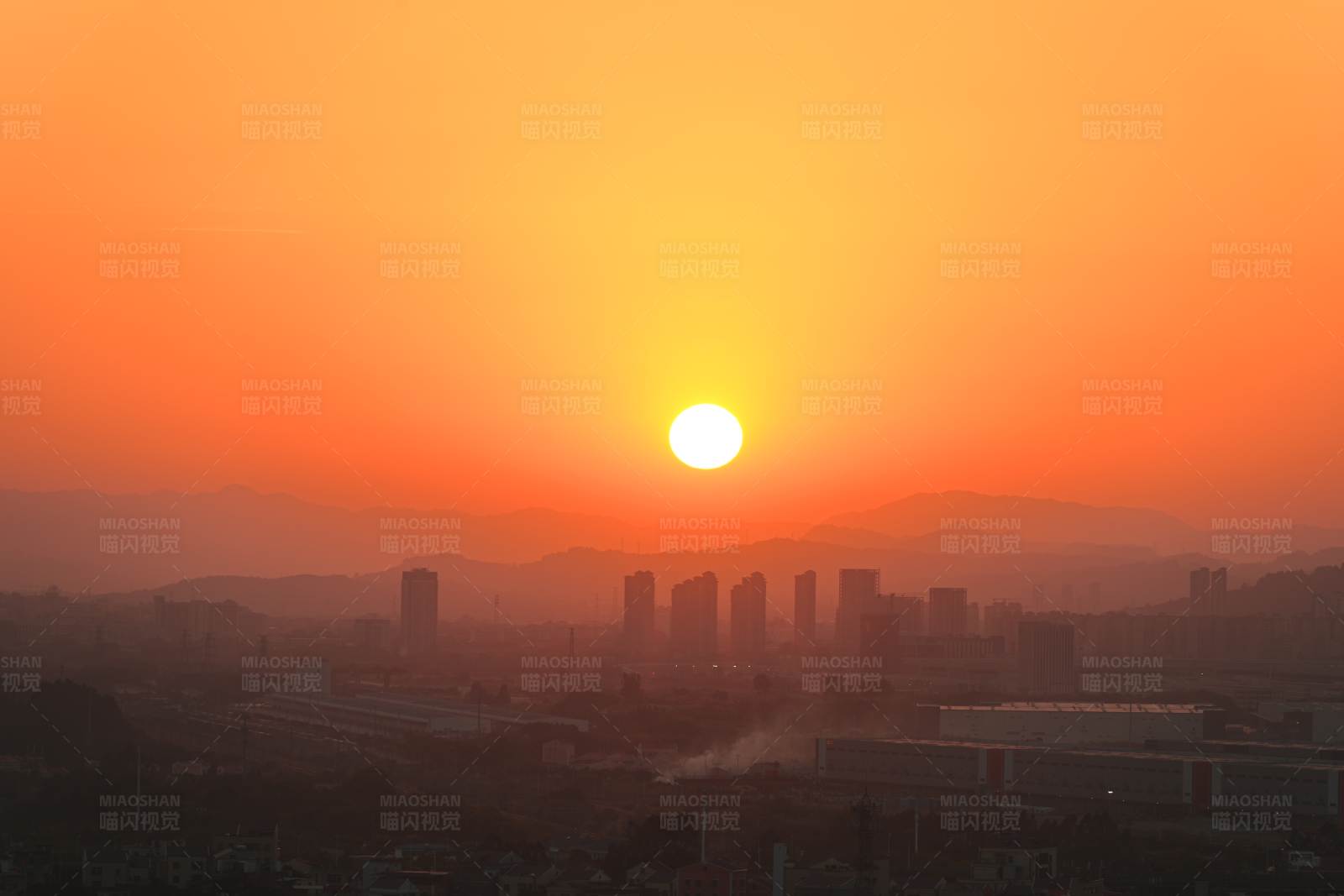 城市日落 橙色天際線