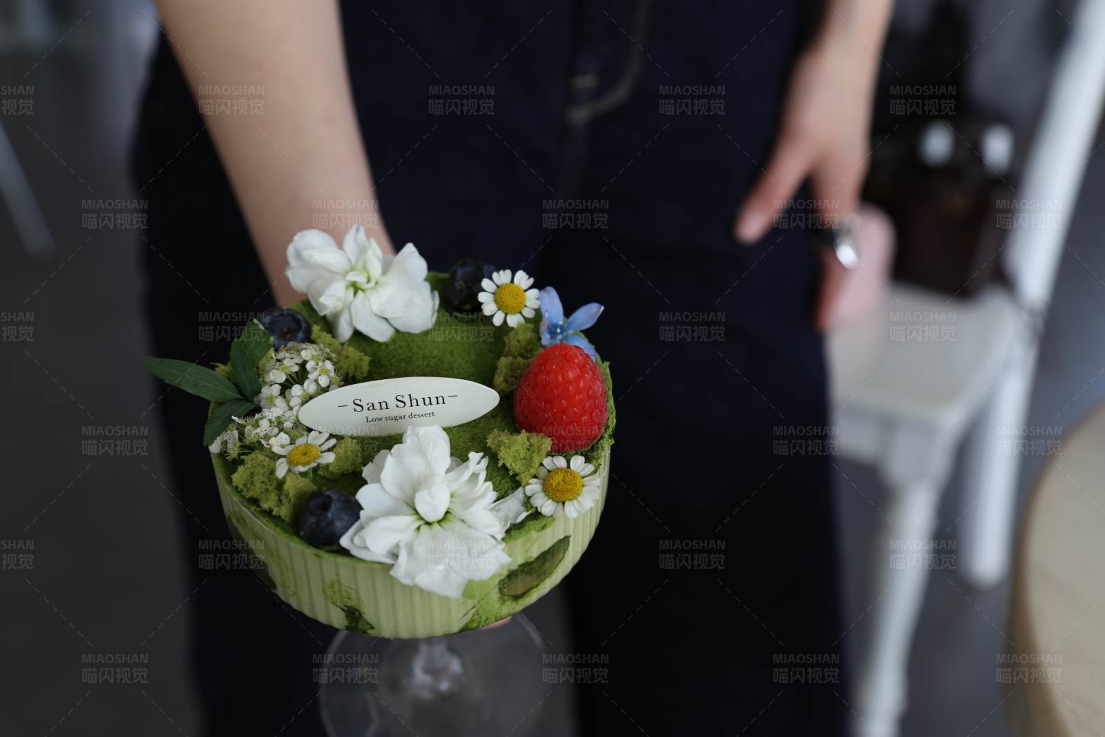 花藝雞尾酒杯展示