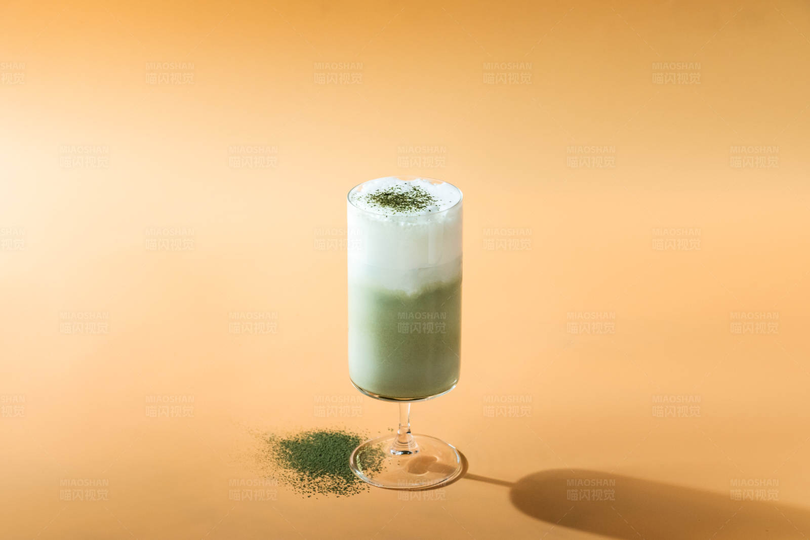 抹茶拿铁特写