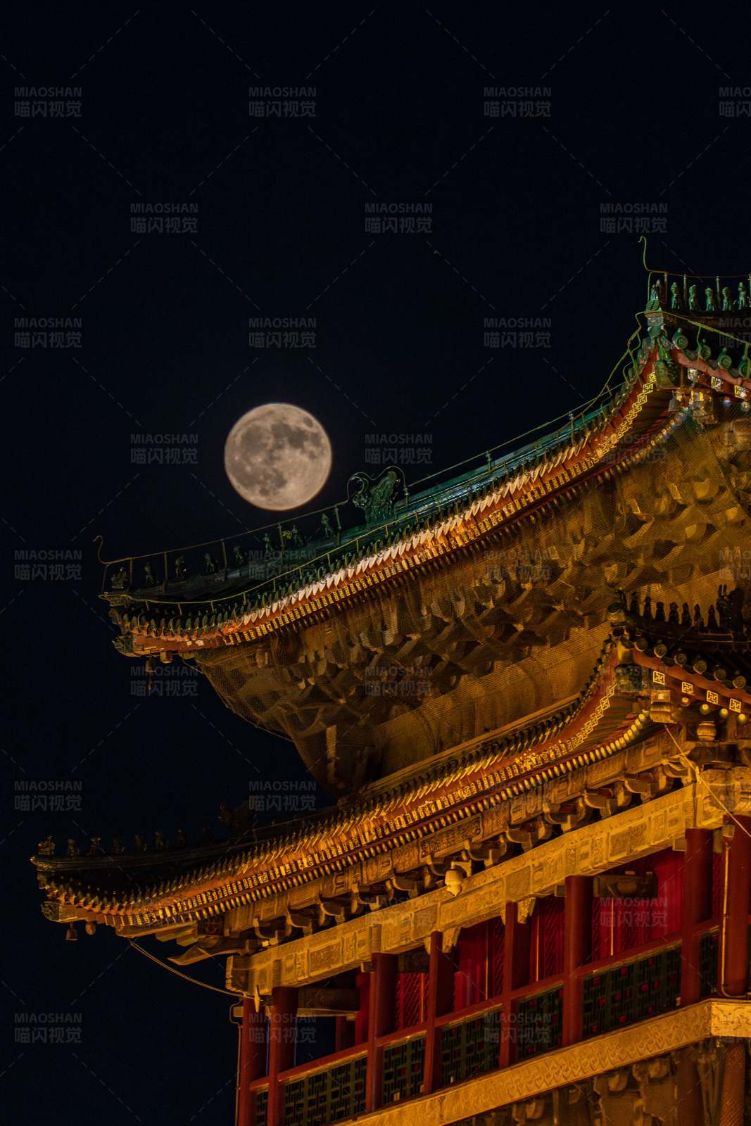 陜西西安鐘樓的中秋夜色