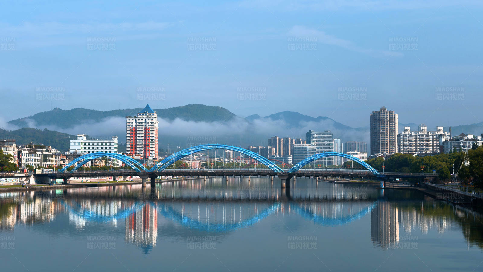 藍(lán)色拱橋映水城（福鼎市）