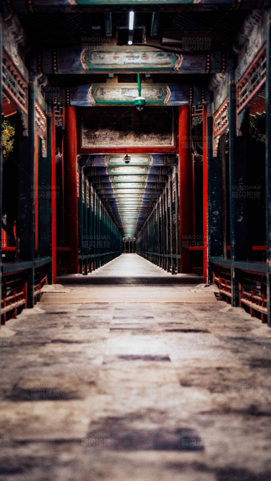 古寺長廊