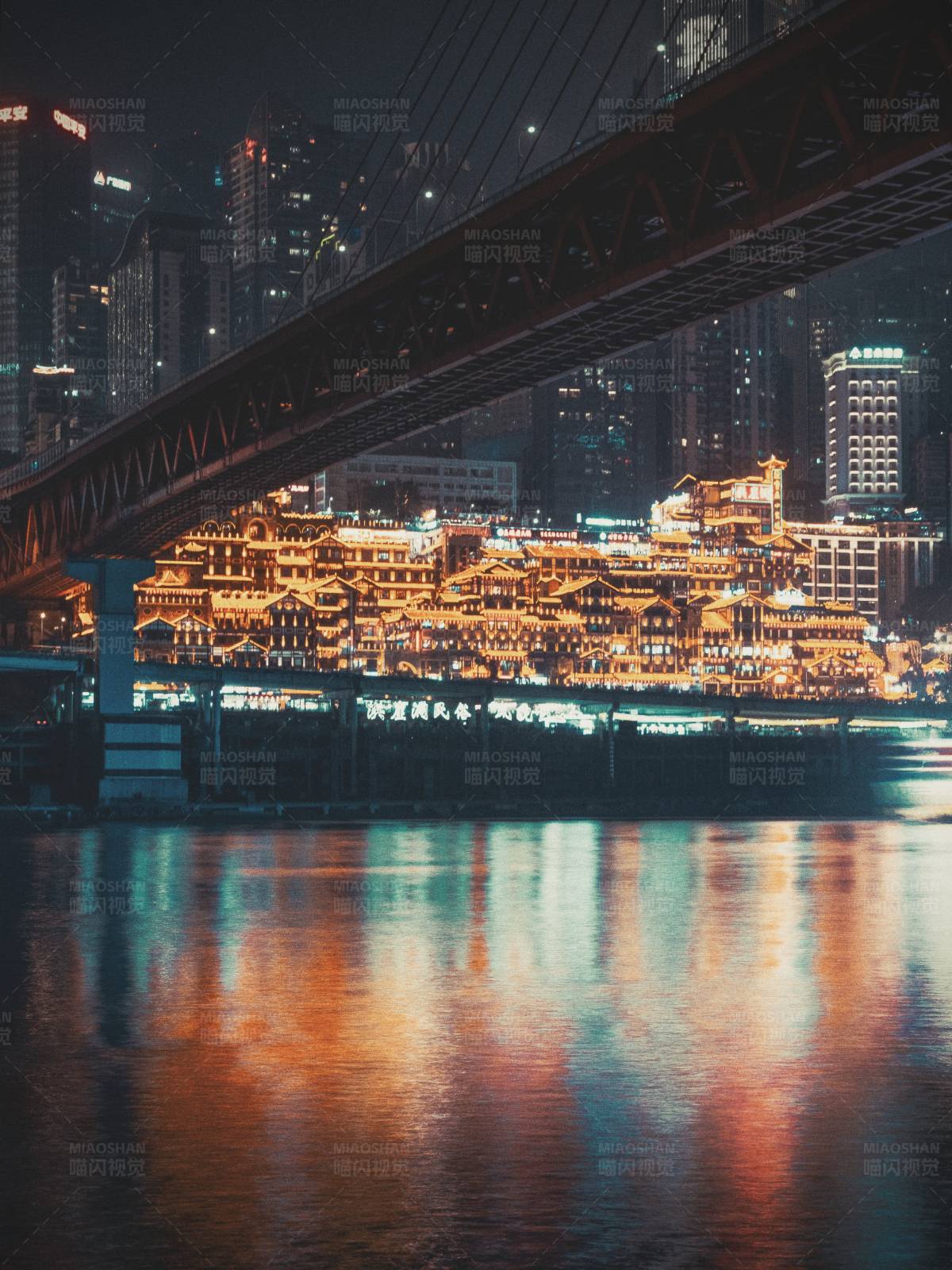 夜色江城 燈火輝煌