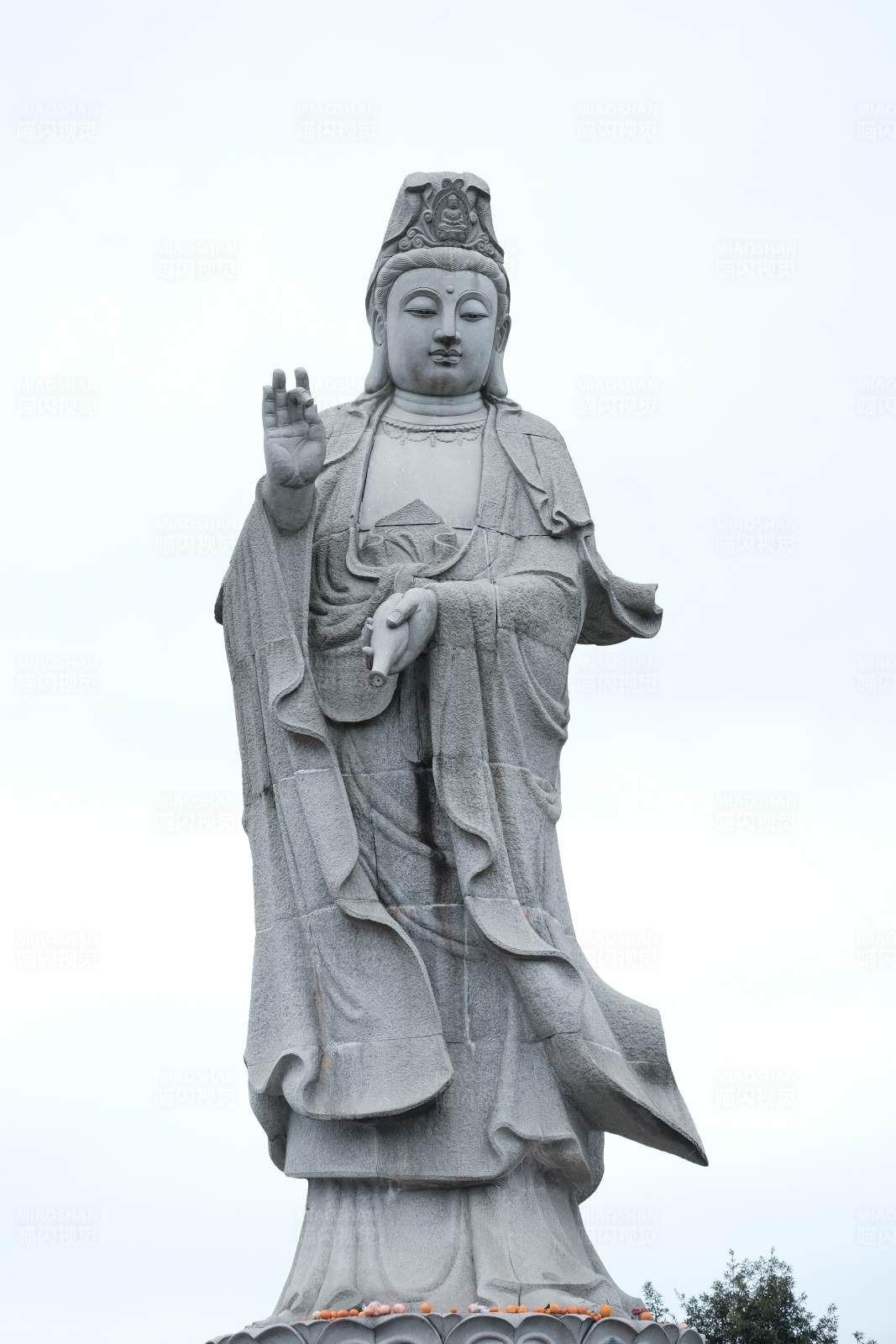 觀音菩薩石像