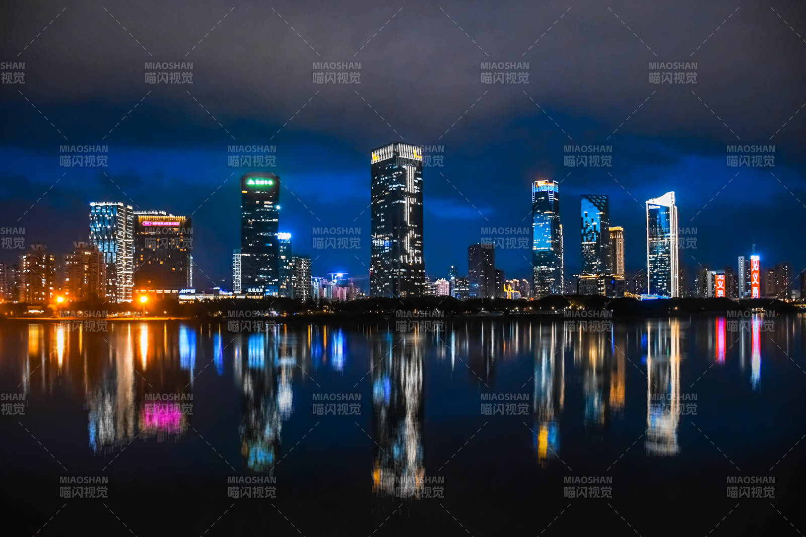 福州臺江 CBD 金融區夜景