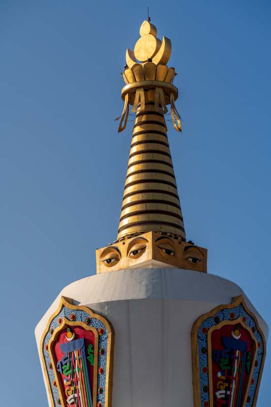 佛塔尖頂