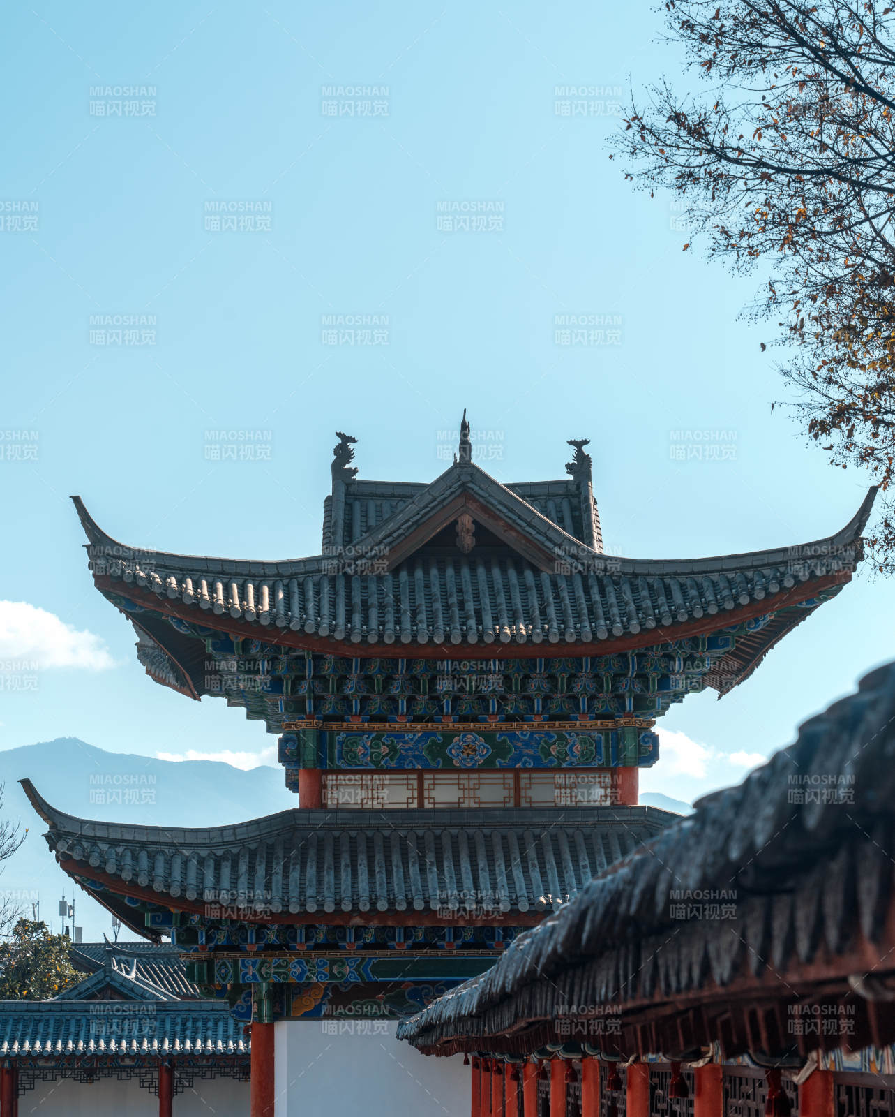 云南麗江木府的古建筑屋頂