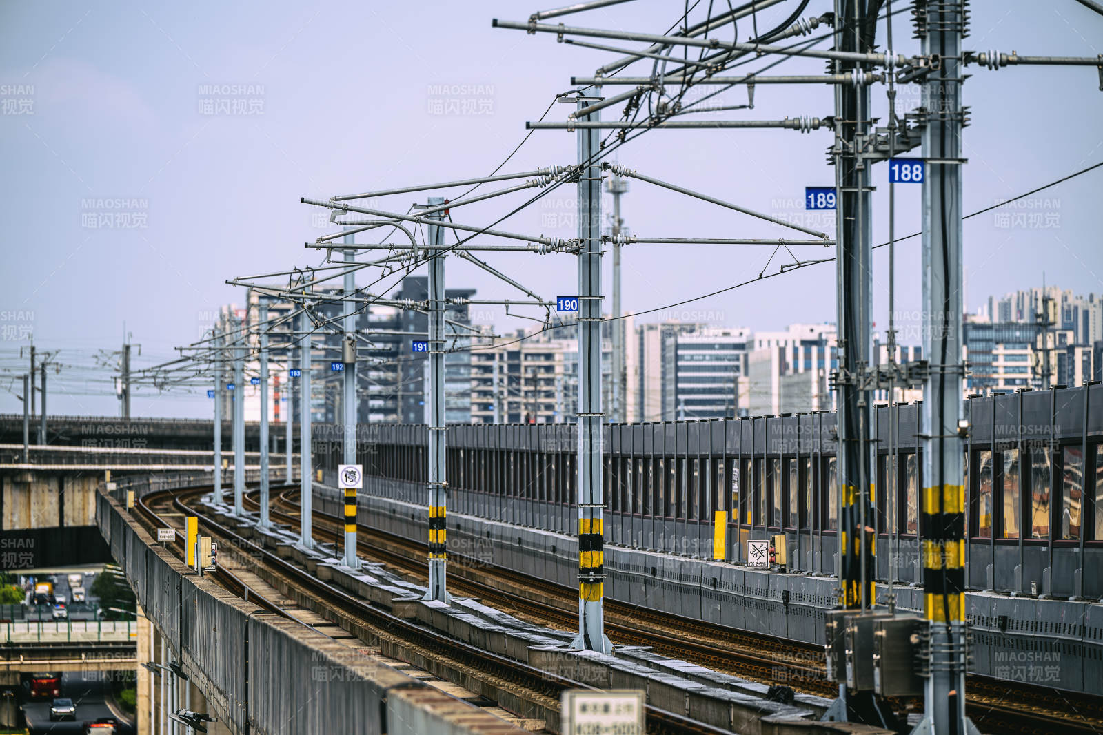 城市鐵路電力線