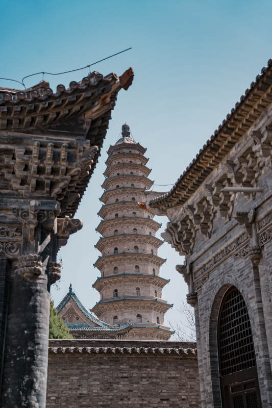 古塔聳立 歷史見(jiàn)證