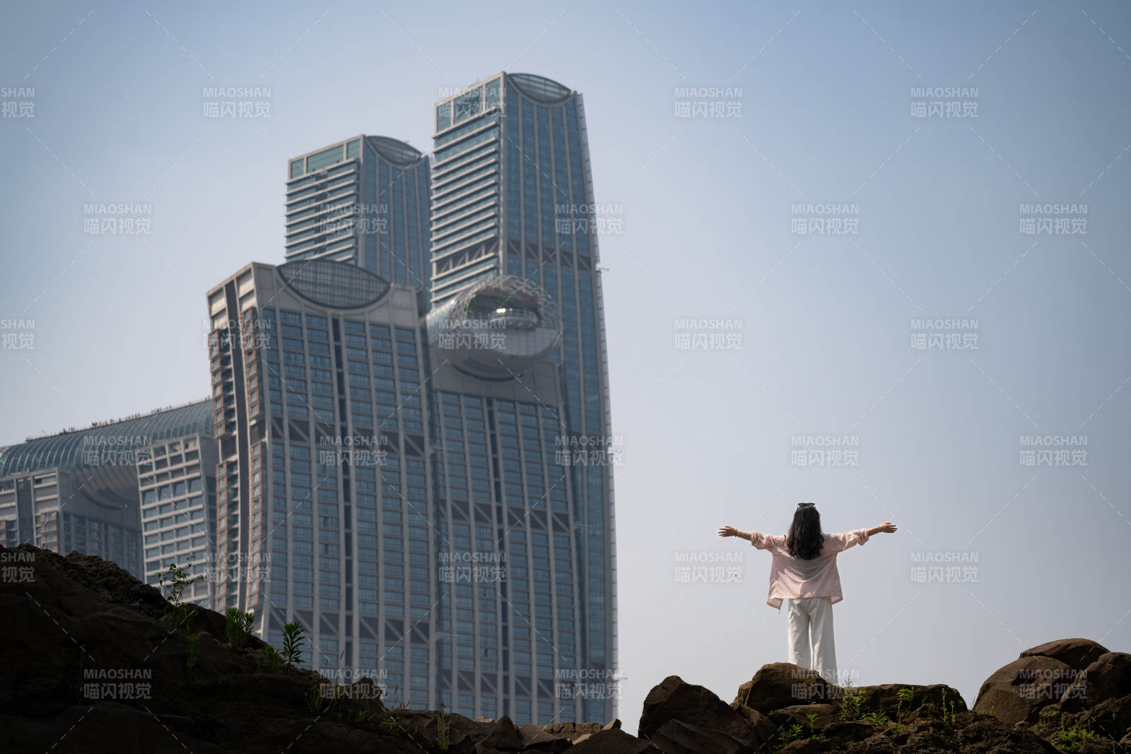 擁抱未來