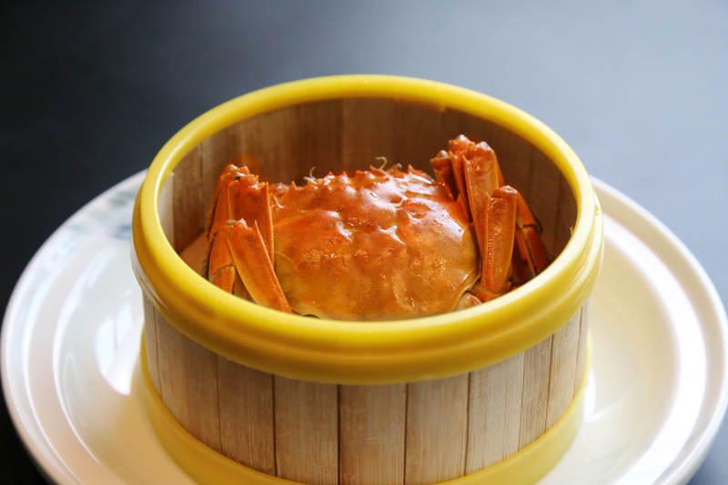蒸蟹美食
