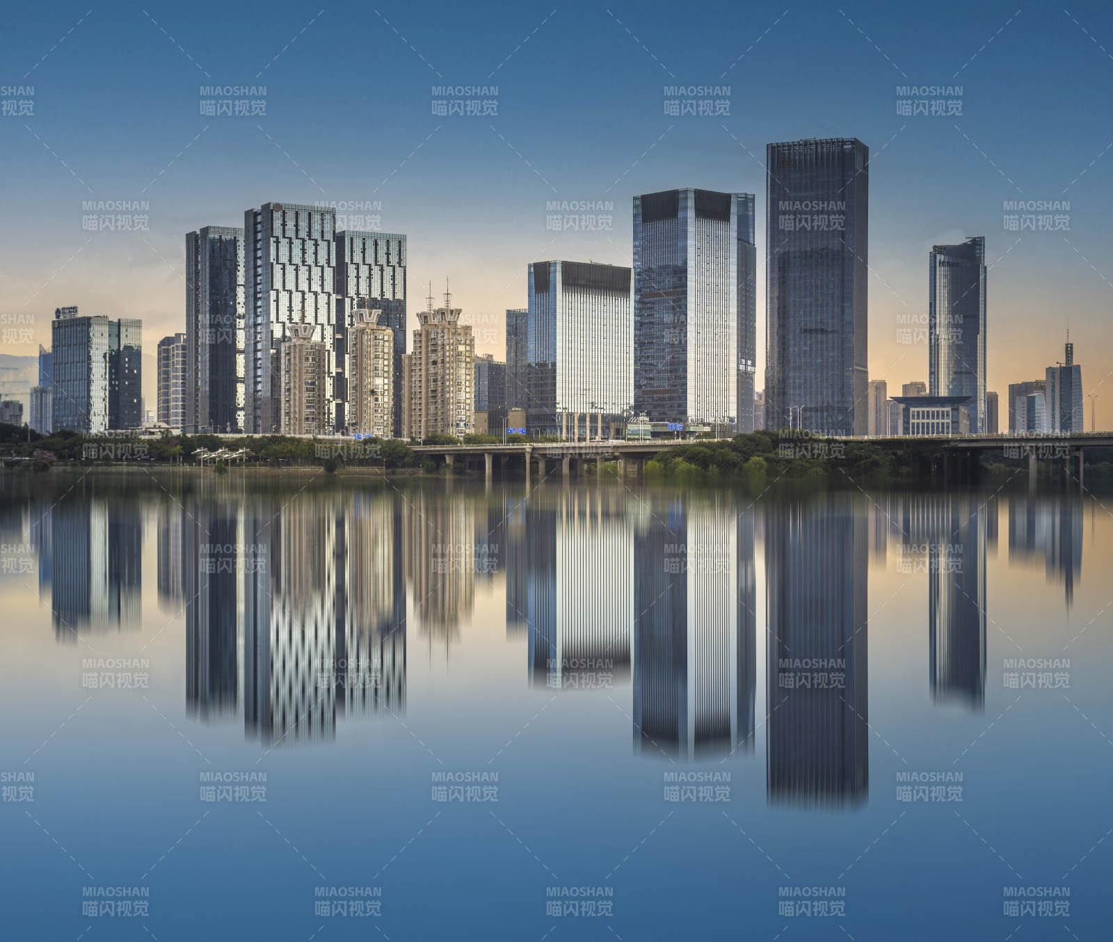 福州城市倒影