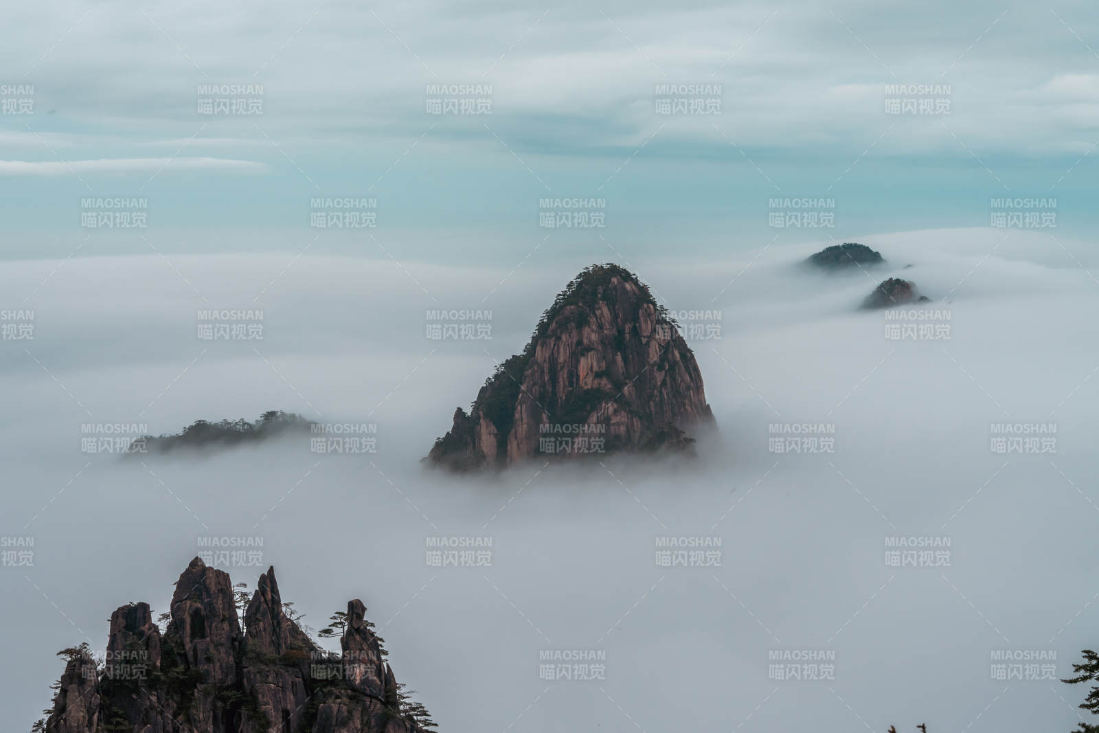 云海奇峰