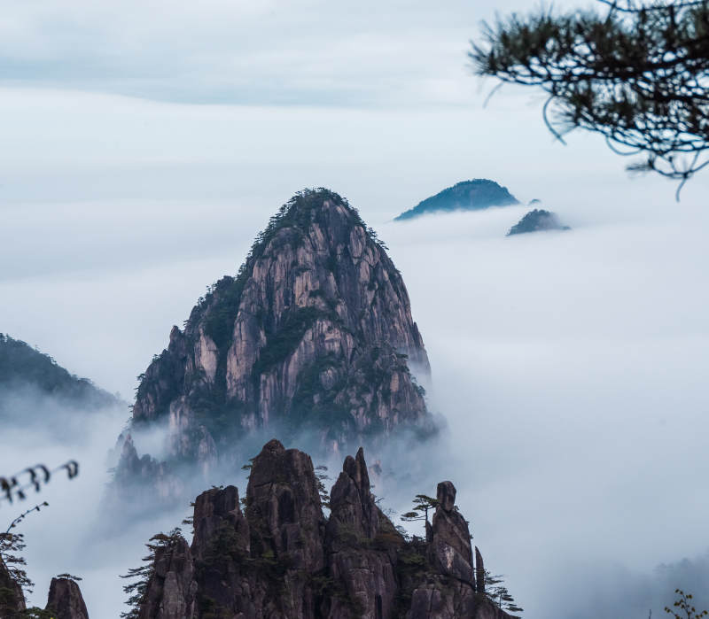 云海奇峰