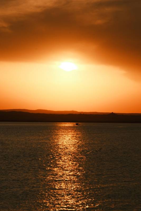 海上夕陽