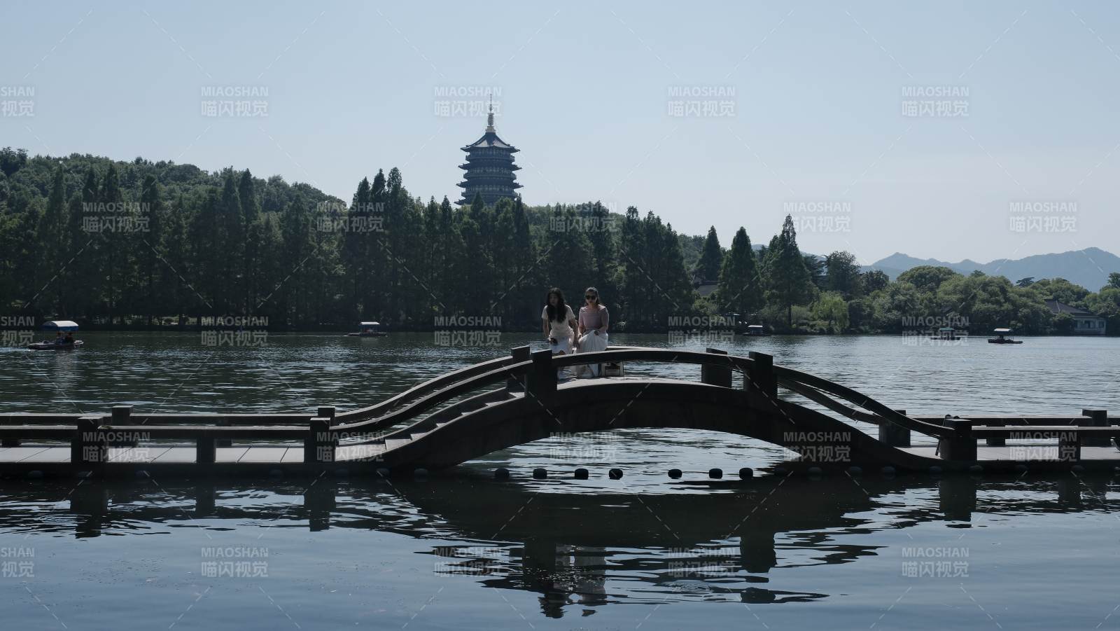 西湖橋塔