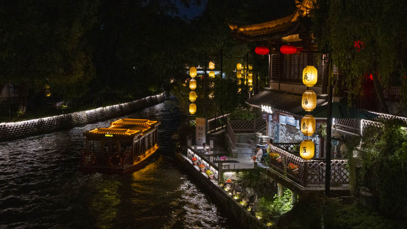 夜游秦淮河