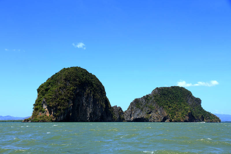 碧海蓝天 双岛屹立