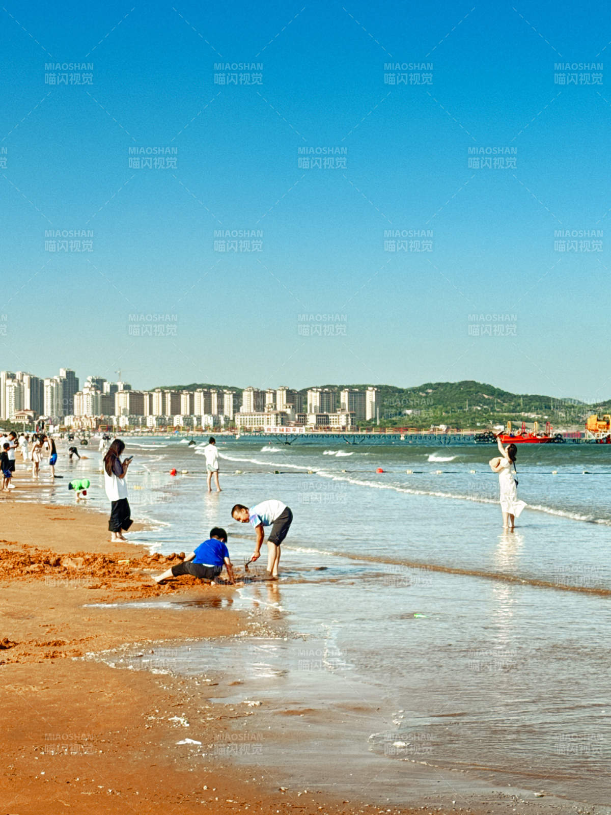 海灘上的歡樂時光
