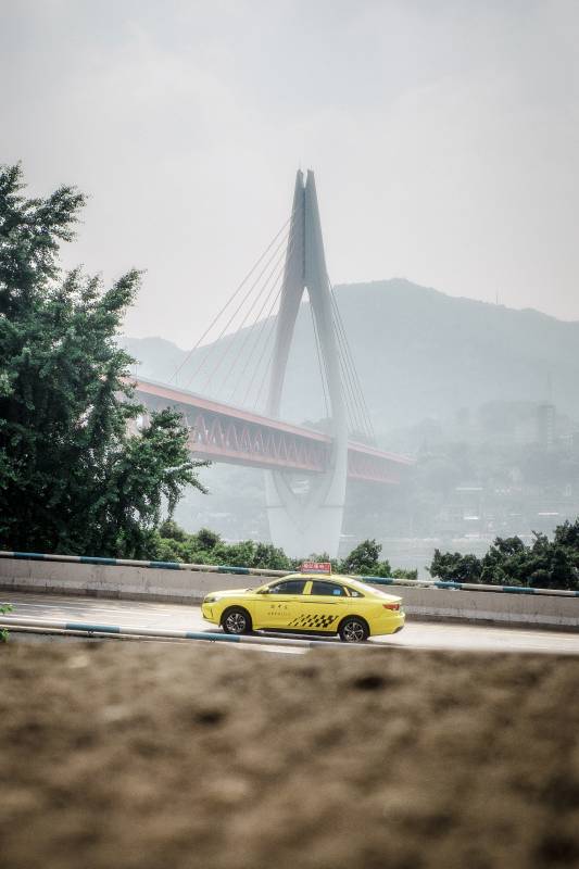 黃出租車與懸索橋