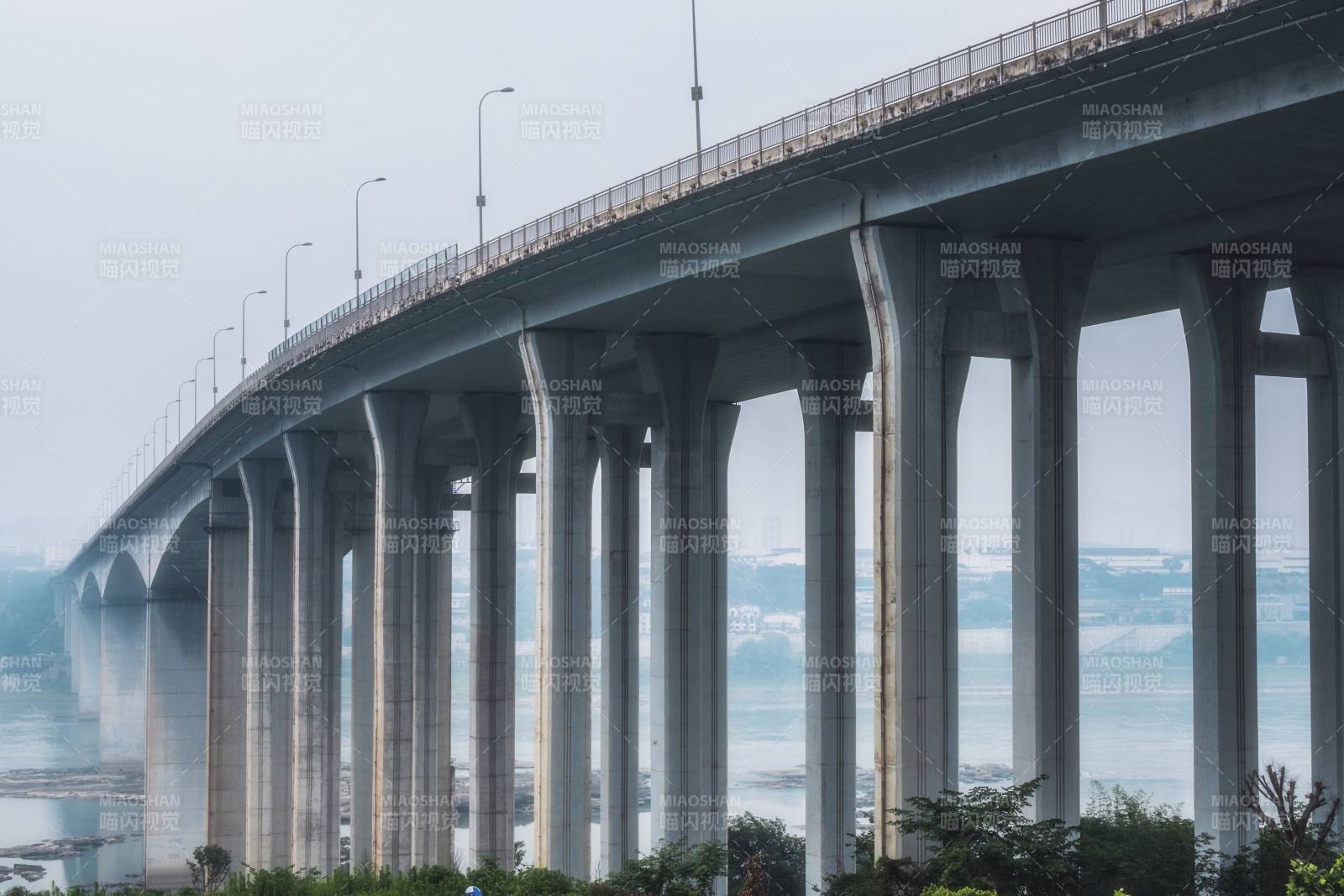 海上長橋