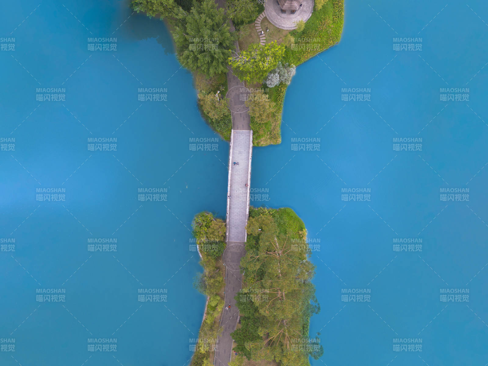 福州溫泉公園湖心小島橋