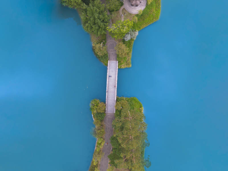 湖心小岛桥