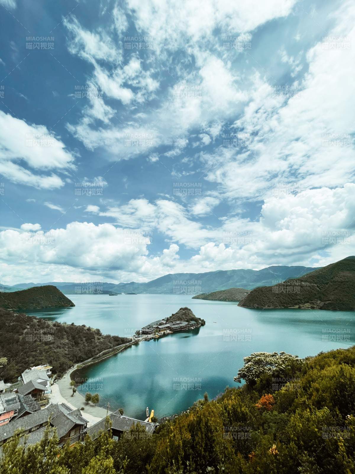 瀘沽湖美景