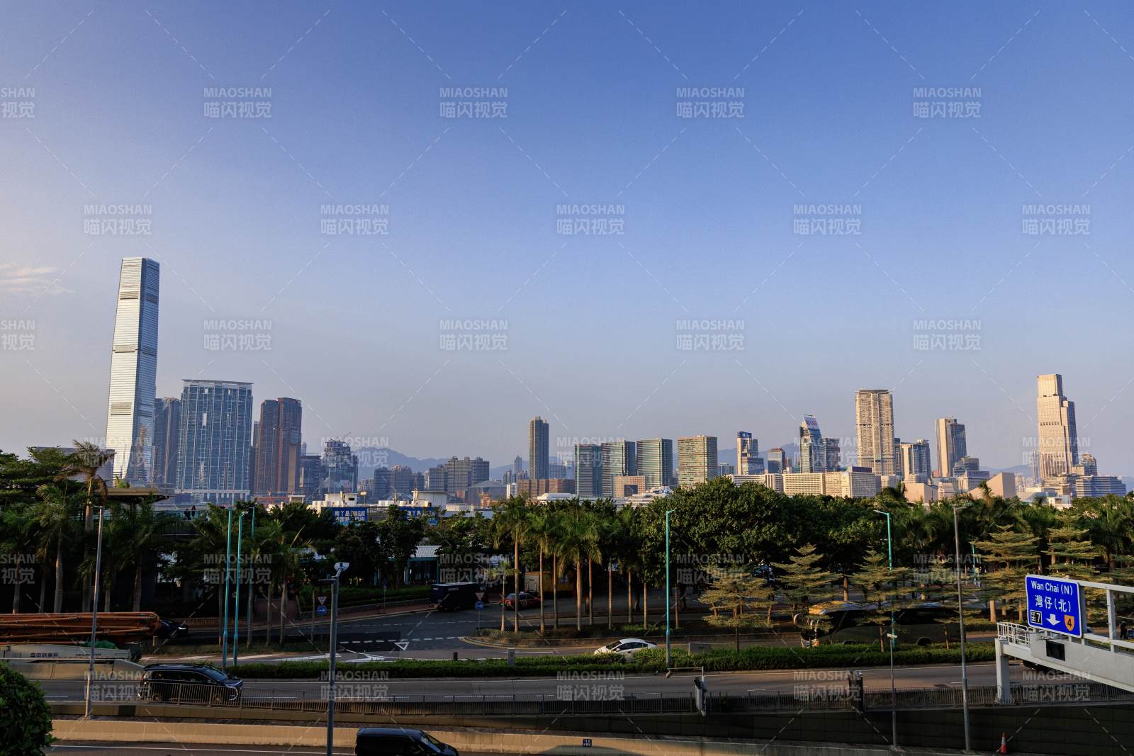 香港天際線與綠地