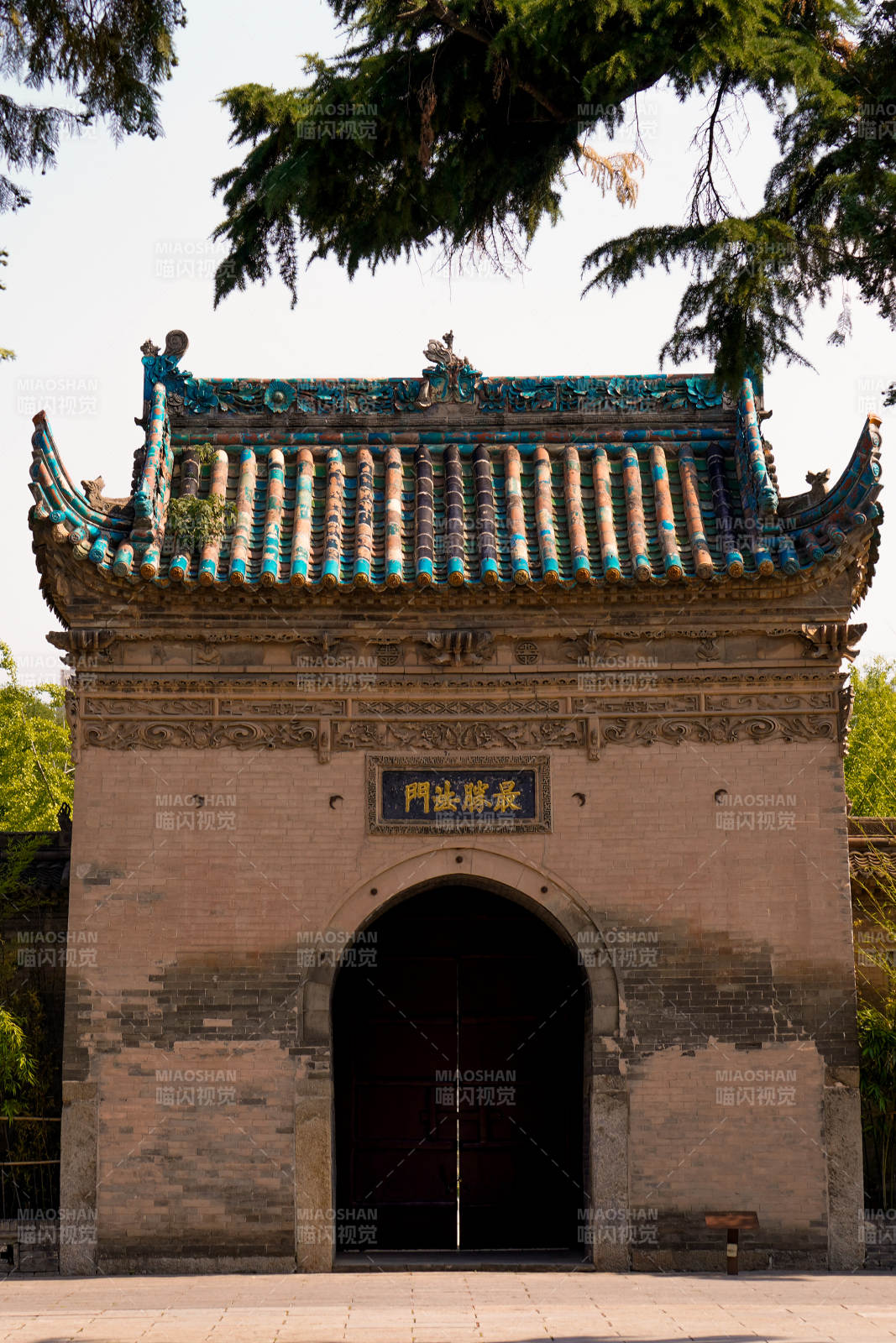 古建筑門樓