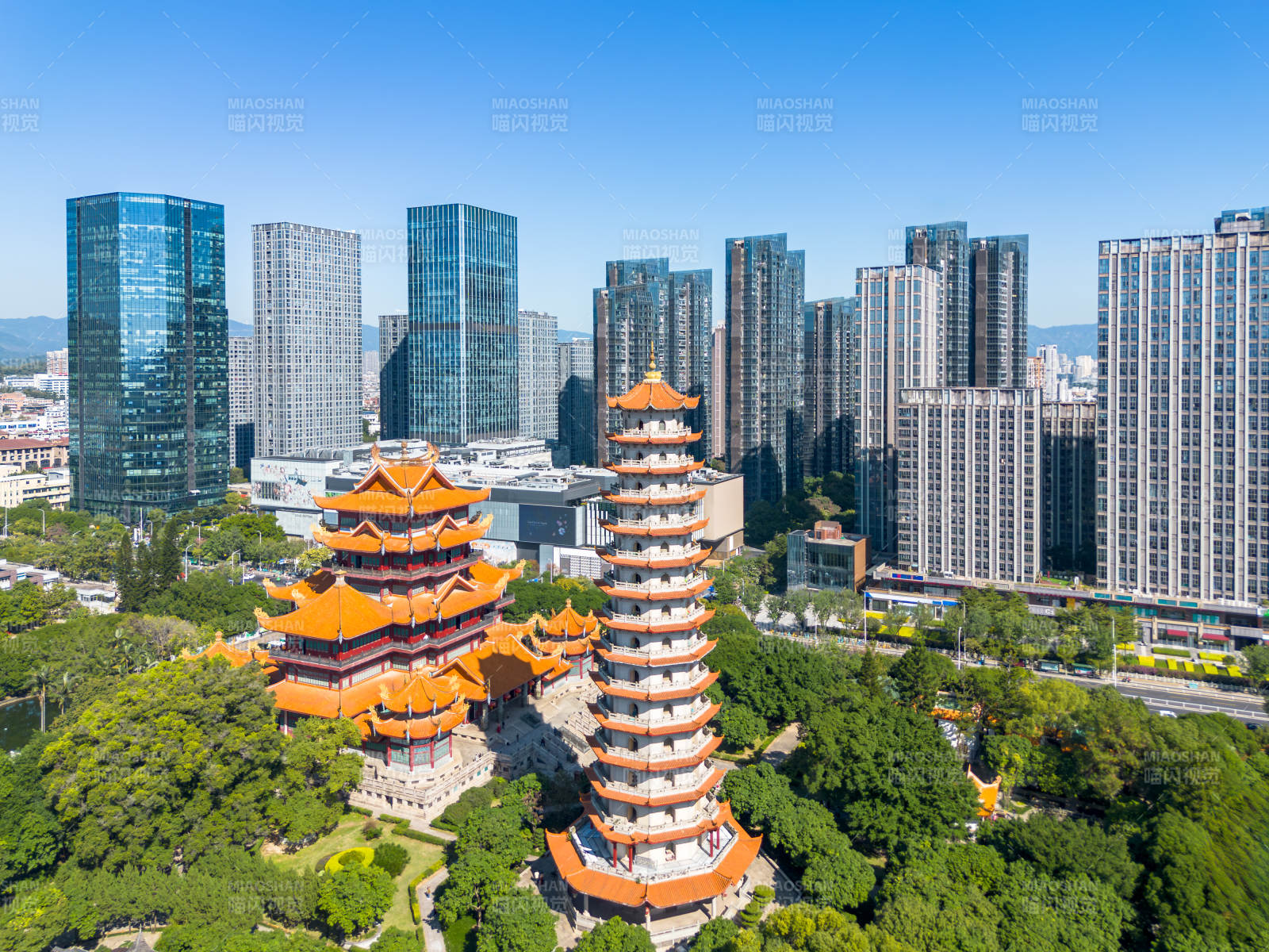福州西禪寺與現代建筑古今同框