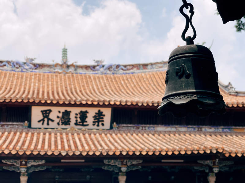 古寺鐘聲悠揚(yáng) 寧?kù)o祥和