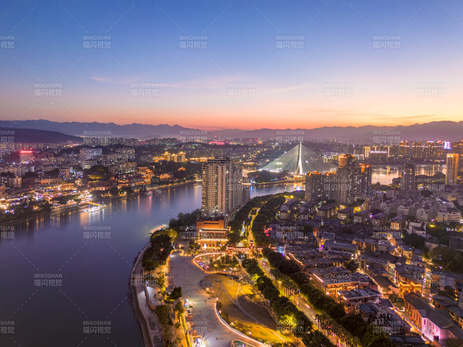 福州城市夜景 江畔燈火輝煌