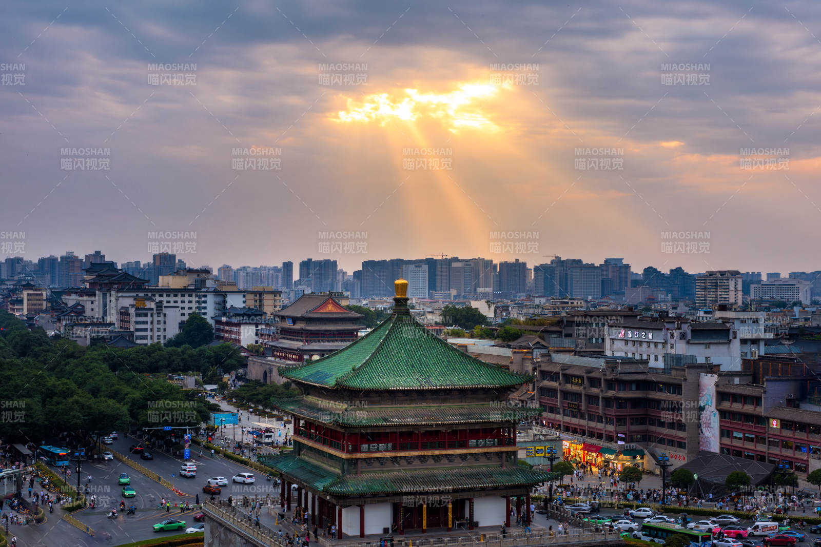 西安鐘樓夕陽美景