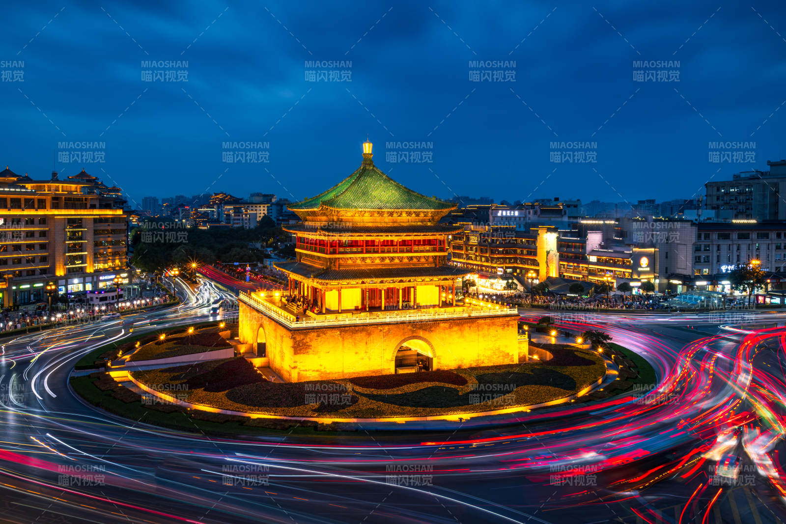 西安鐘樓夜景燈光璀璨
