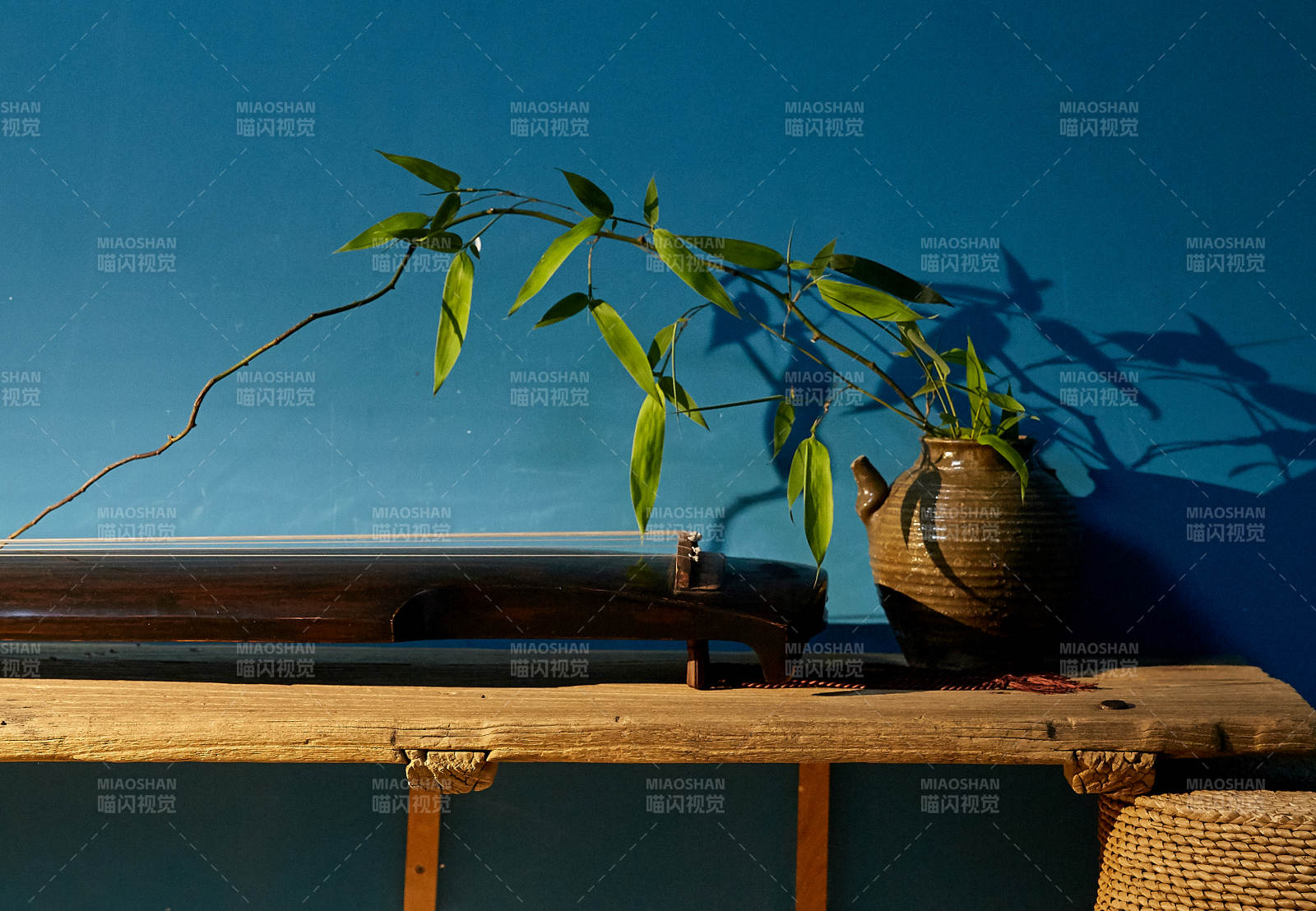 竹枝茶壺靜謐時光