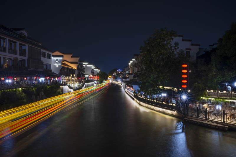 夜游秦淮河