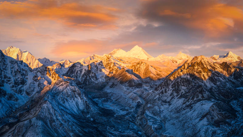 雪山日落 壯麗景色
