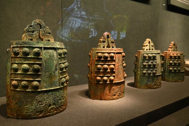 古代青銅編鐘展示