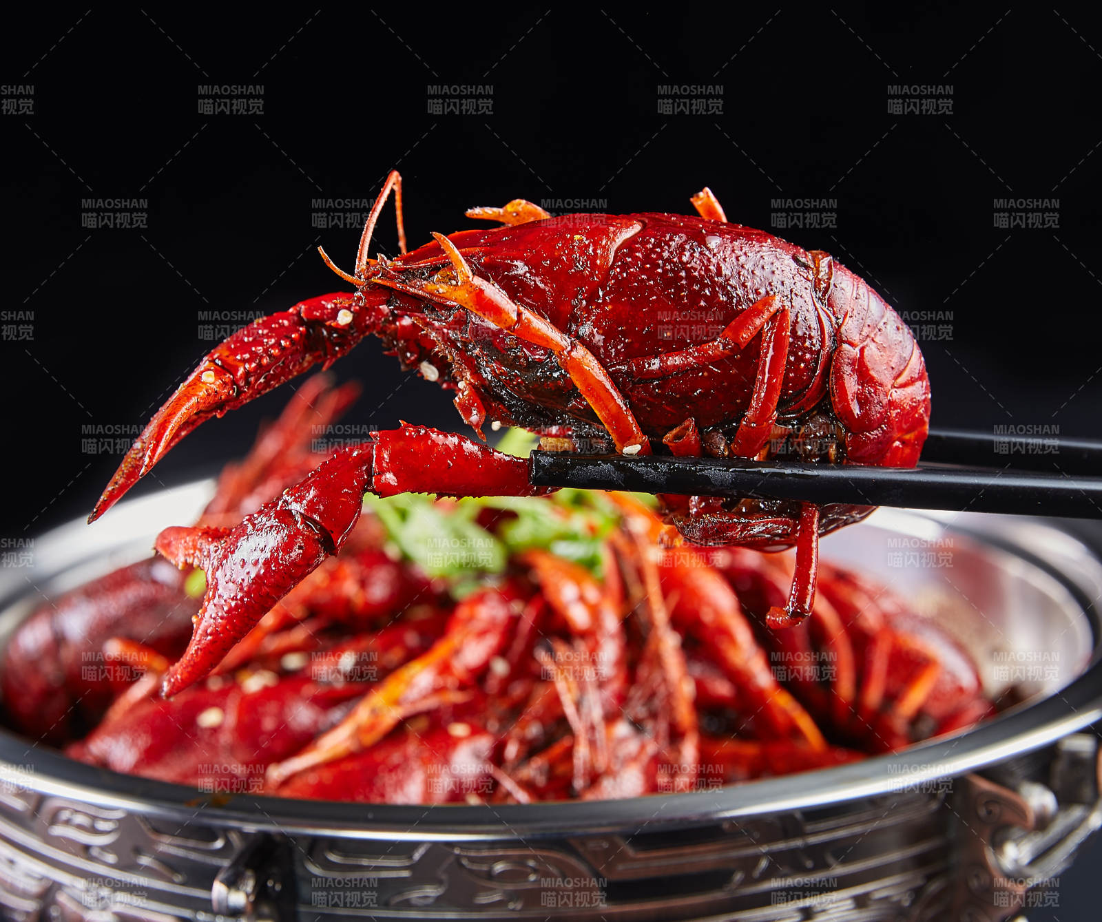 麻辣小龍蝦 美味誘惑