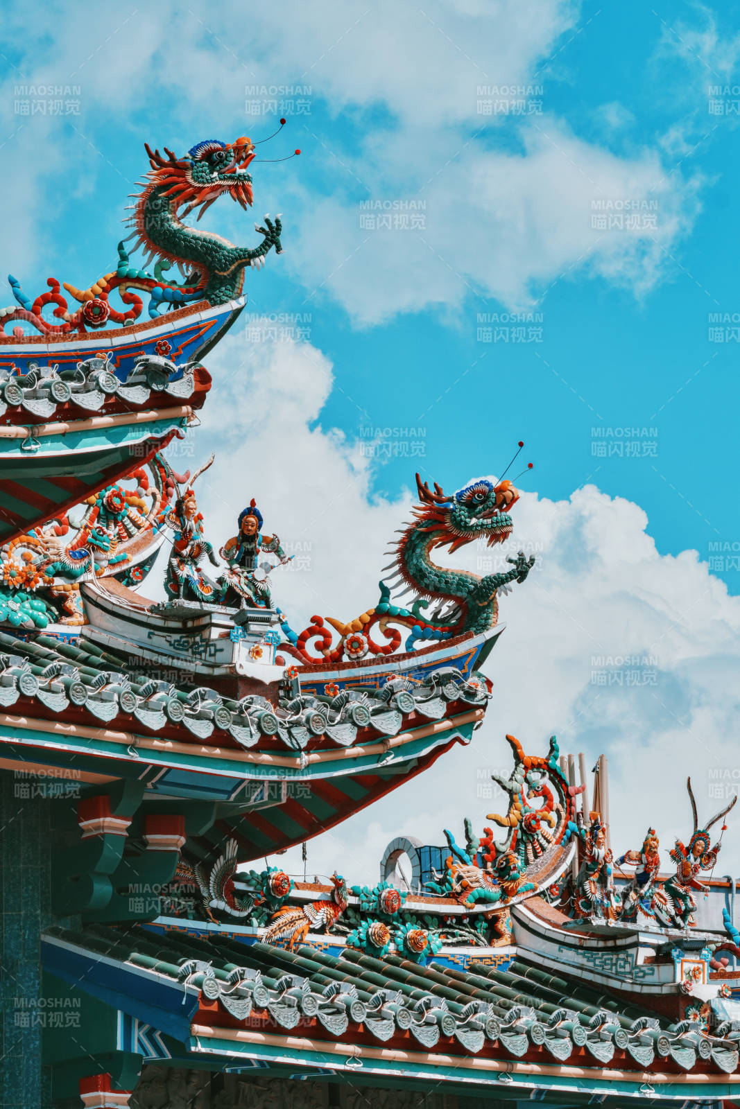 龍騰云霄 古廟飛檐