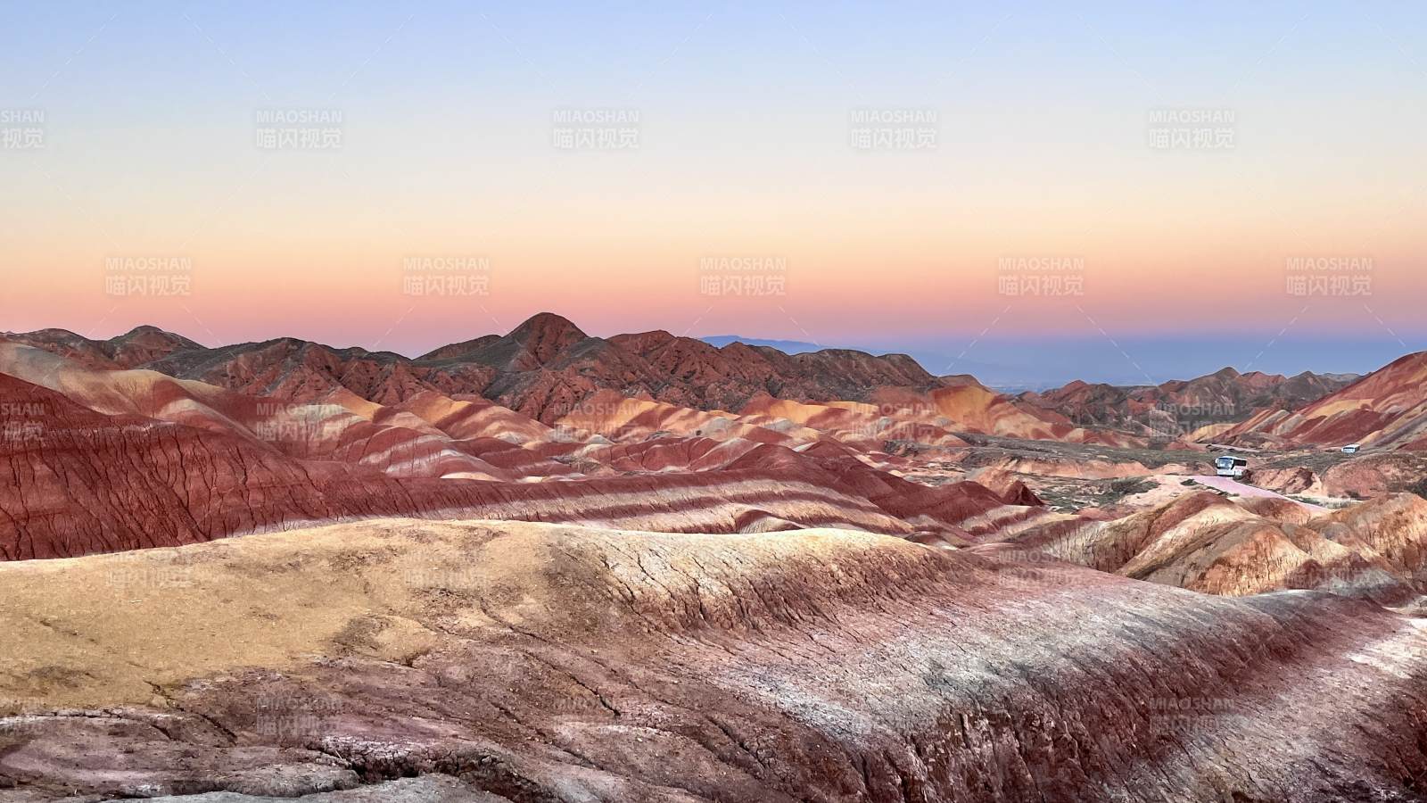 張掖丹霞地貌夕陽美景