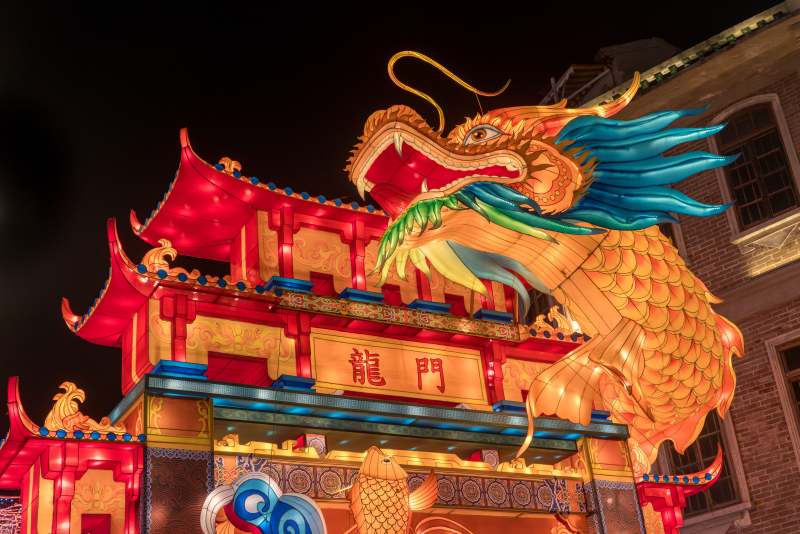 龍騰盛世 夜景輝煌