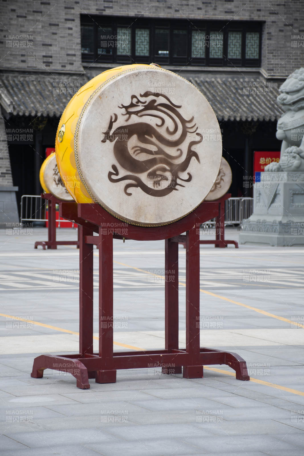 龍紋大鼓 傳統藝術之美