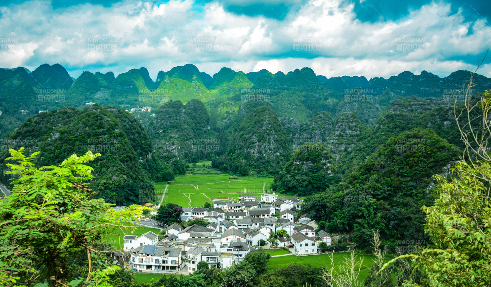 興義萬(wàn)峰林