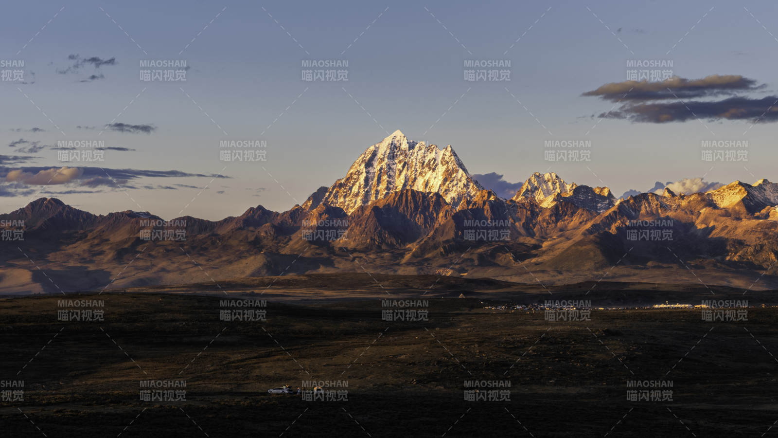雪山日落 壯麗景色