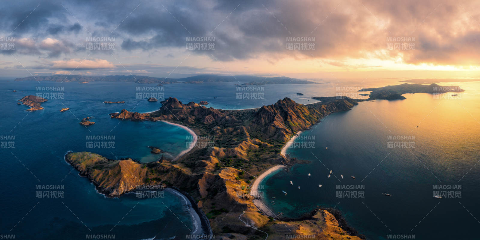 夕陽下的海島風(fēng)光