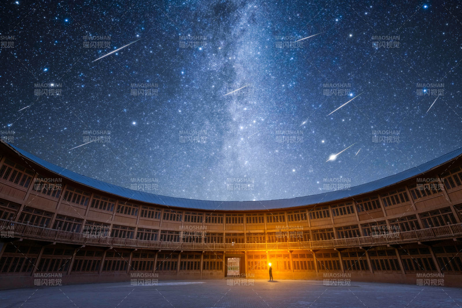星空下的圓形劇場