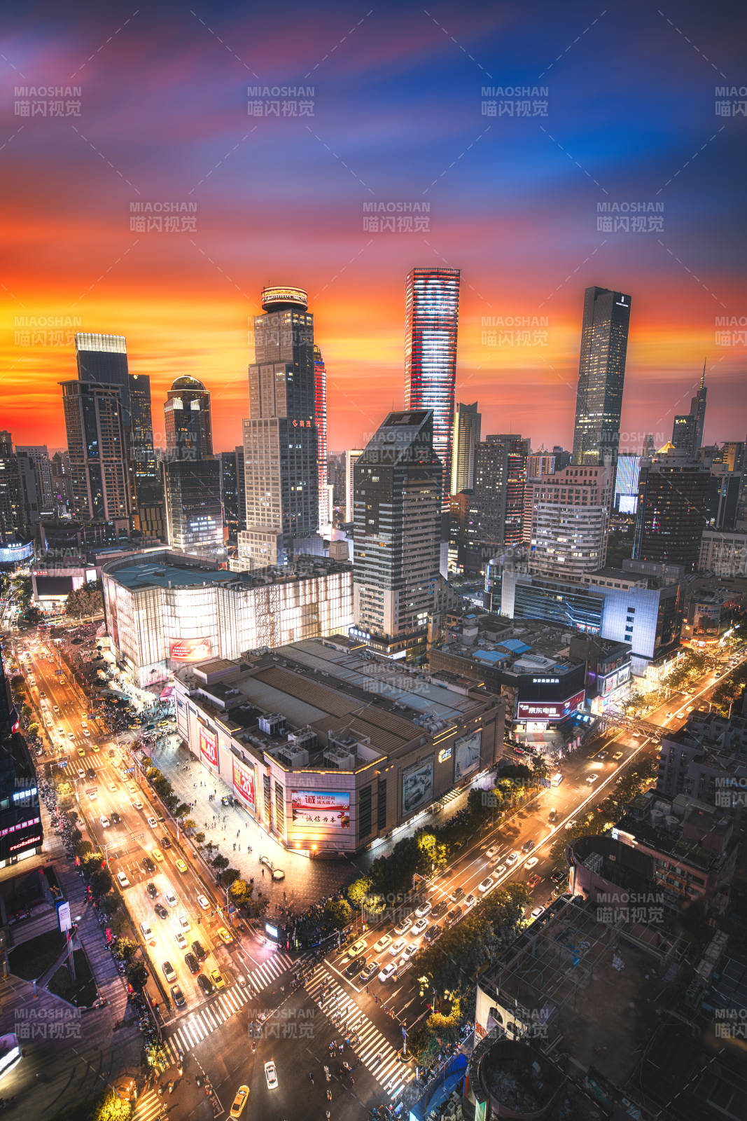 城市夜景 燈火輝煌的都市